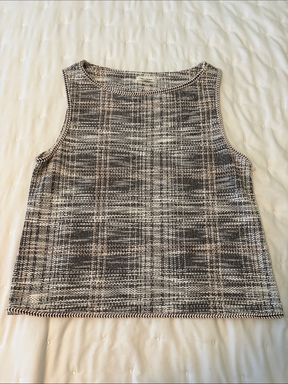 Max Studio Black & White Plaid Knit Tank